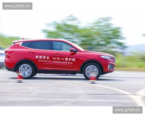 全路况稳控进阶释放强悍抓地性能守护每一次安全驾驭表现升级体验 全路况稳控进阶释放强悍抓地性能守护每一次安全驾驭表现升级体验